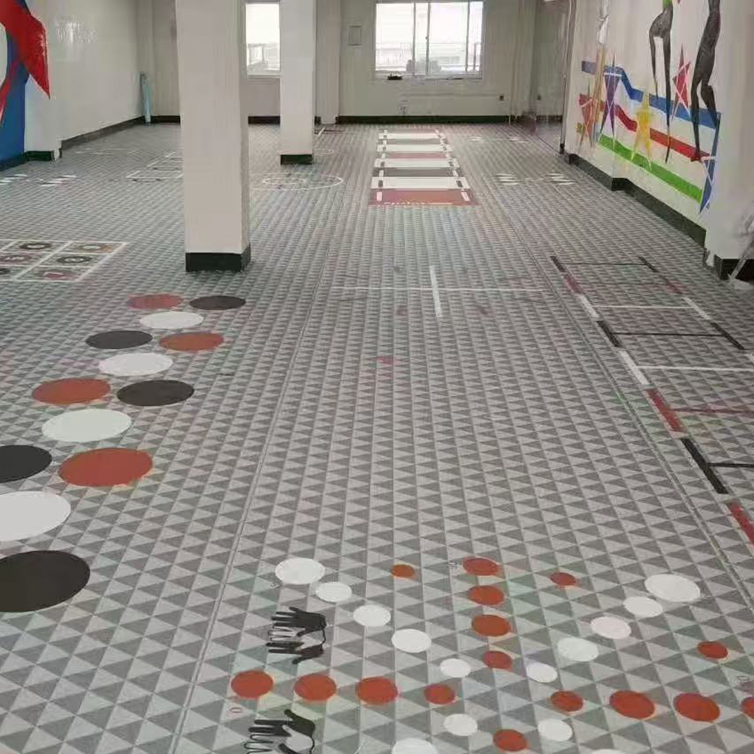 أرضيات PVC مخصصة للصالات الرياضية