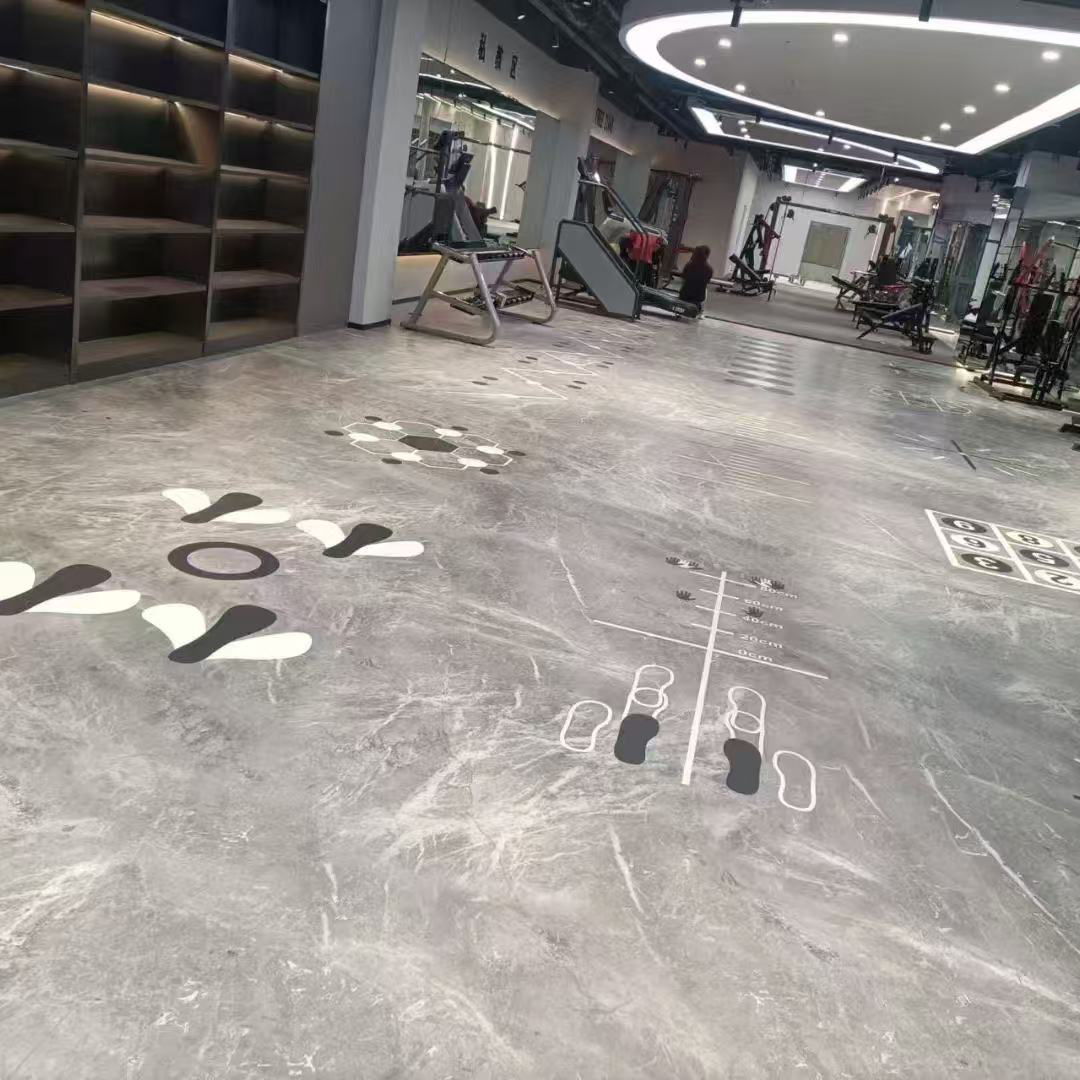 أرضيات PVC مخصصة للصالات الرياضية