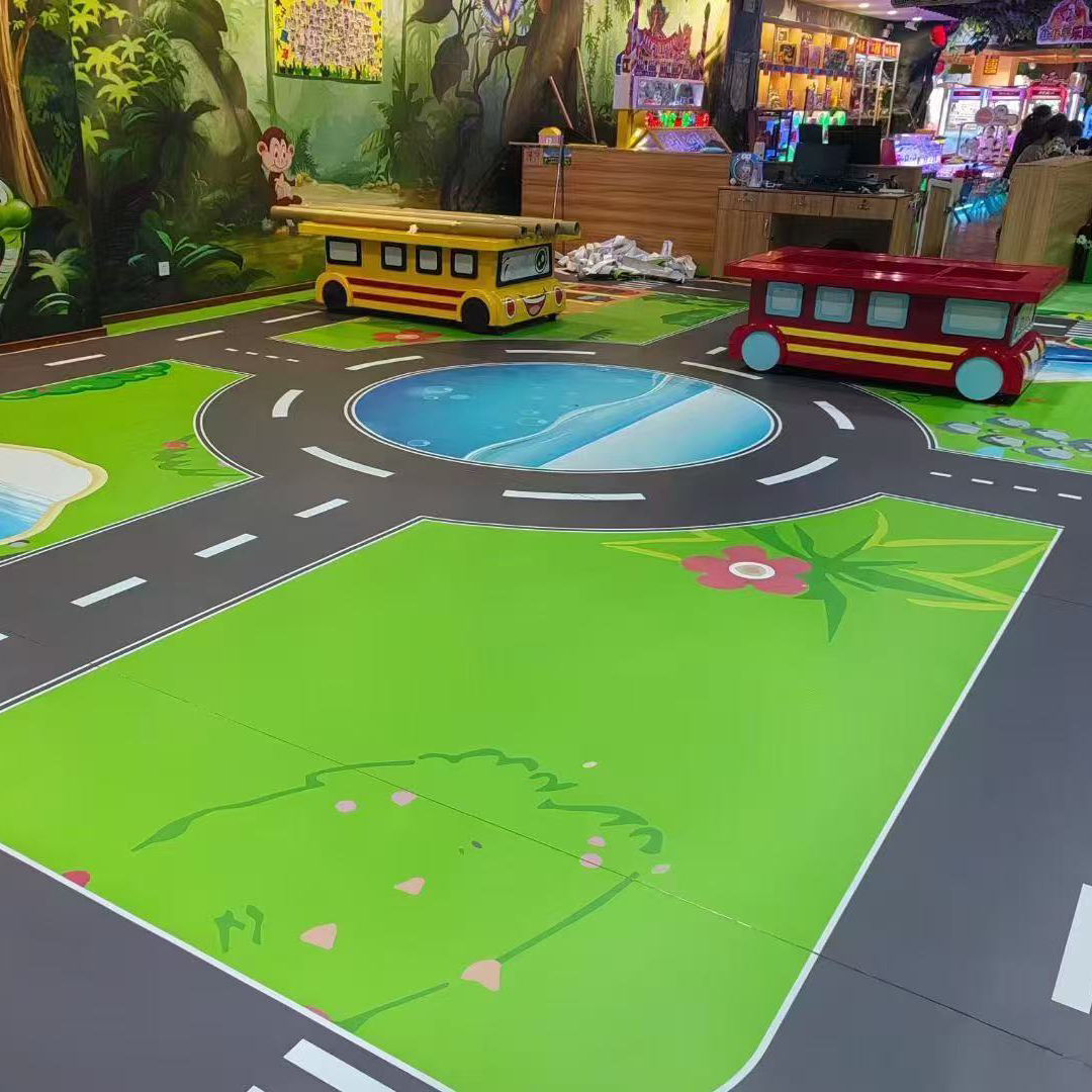 أرضيات PVC مخصصة لمناطق اللعب