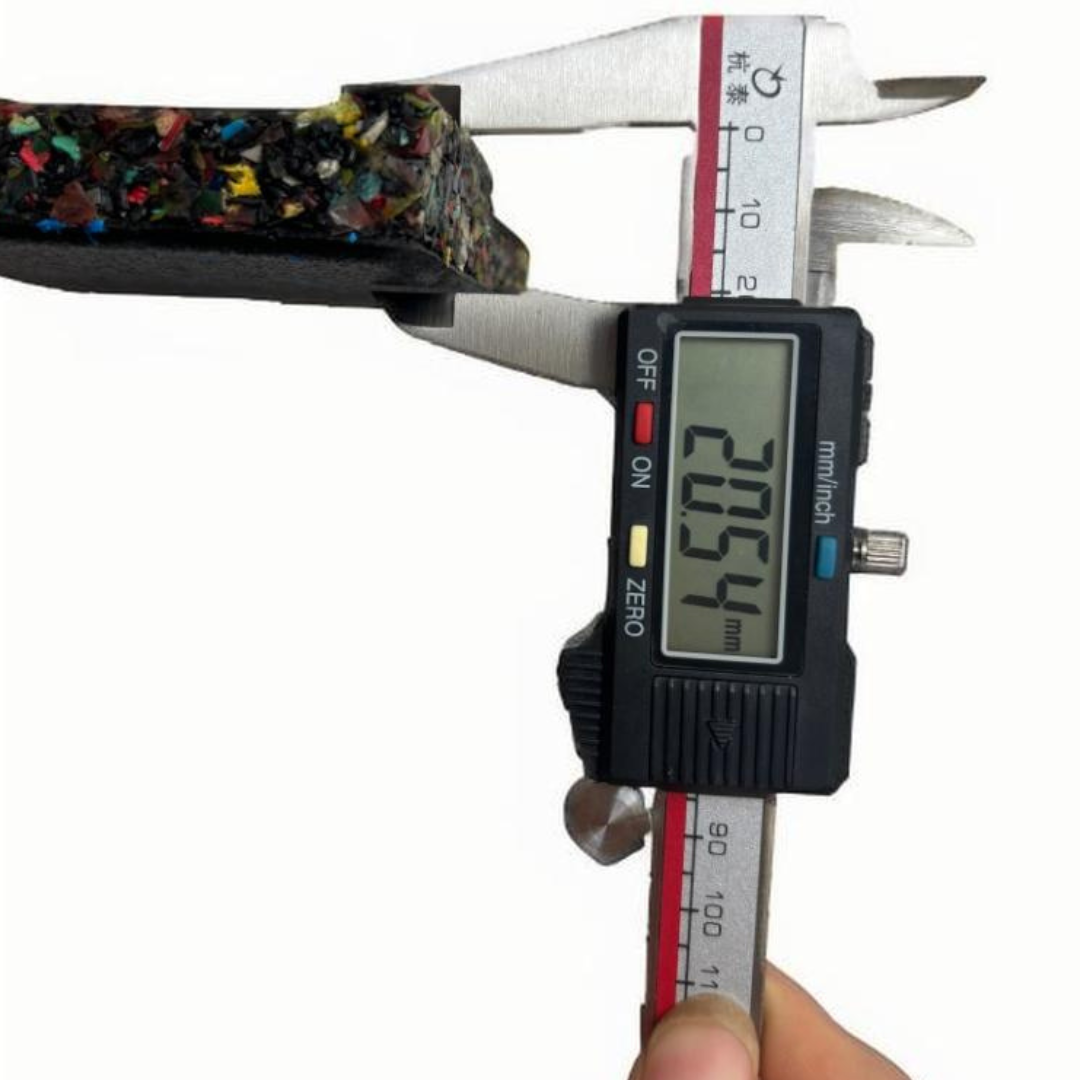 بلاط أرضيات مطاطي بسمك 2.0 سم للهندسة الرياضية