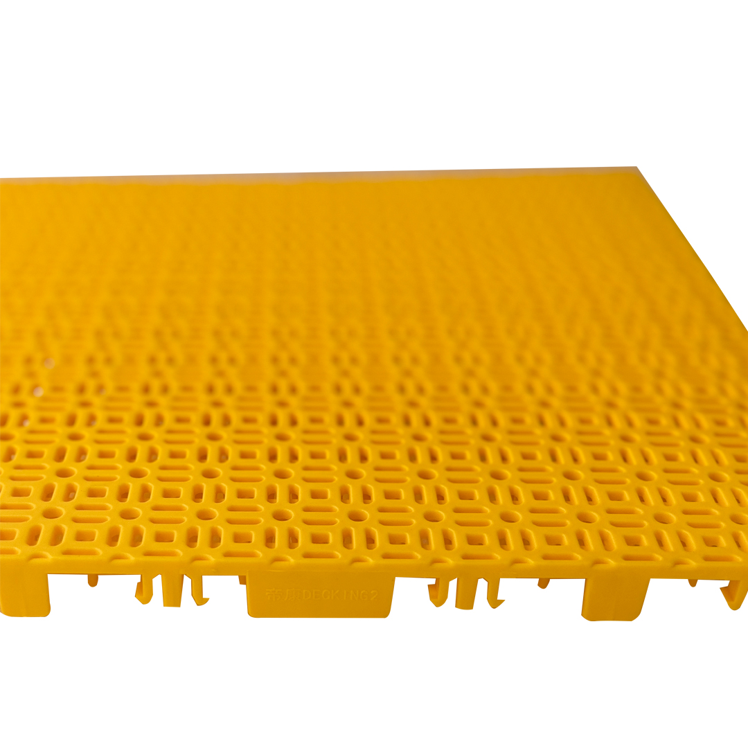 دبابة ذات طابقين TC-DKZC